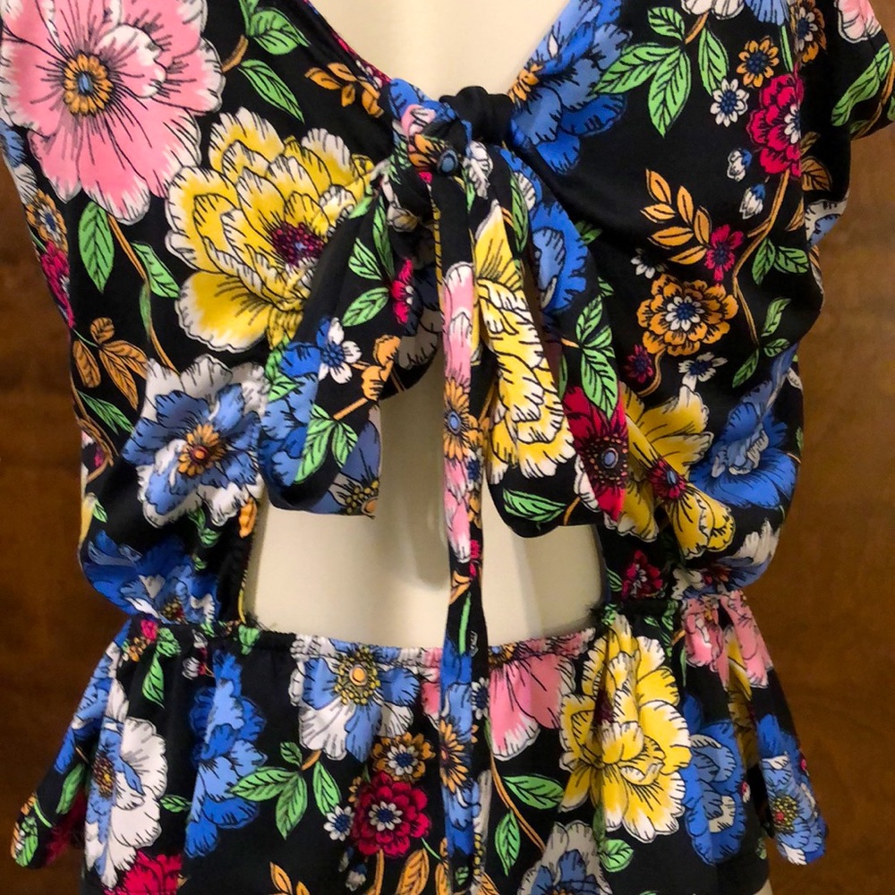 Eclair Floral Summer Top